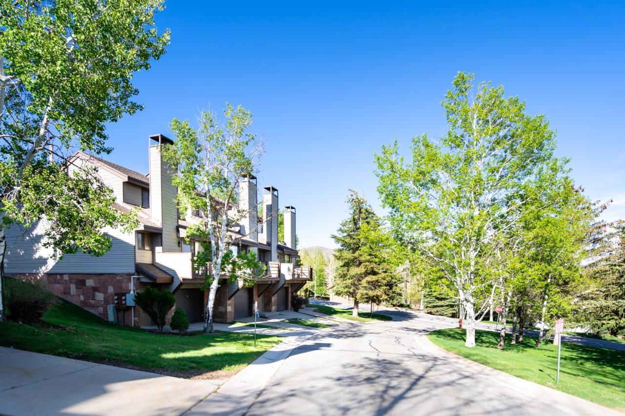 Aparthotel Circle J Club At Jeremy Ranch Park City Esterno foto