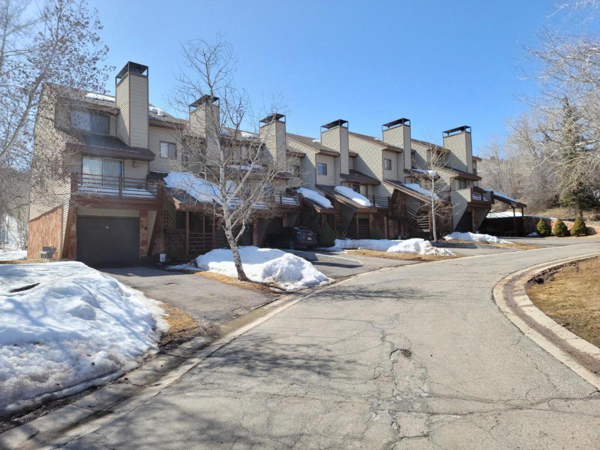 Aparthotel Circle J Club At Jeremy Ranch Park City Esterno foto